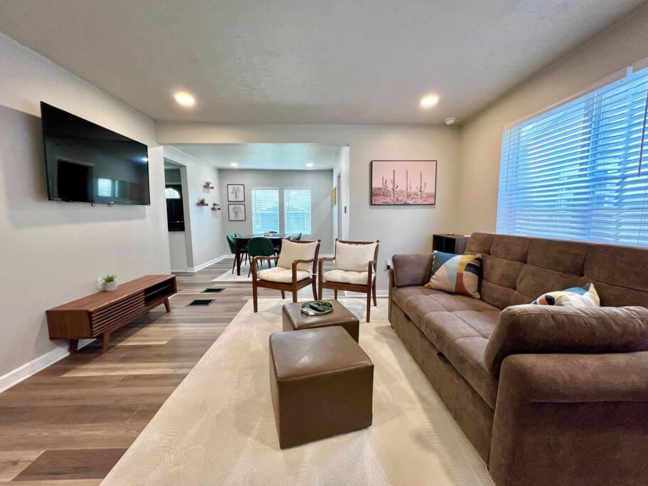 Modern Style Home Near Dt Indy & Major Attractions 인디애나폴리스 외부 사진