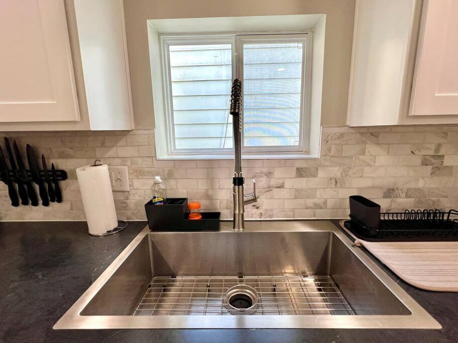 Modern Style Home Near Dt Indy & Major Attractions 인디애나폴리스 외부 사진