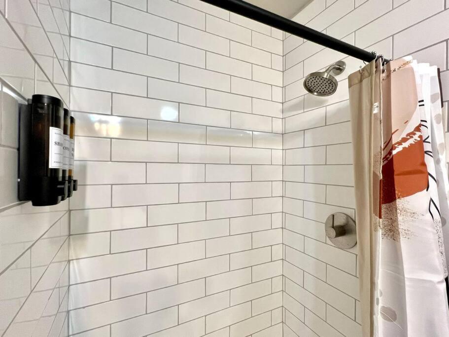 Modern Style Home Near Dt Indy & Major Attractions 인디애나폴리스 외부 사진