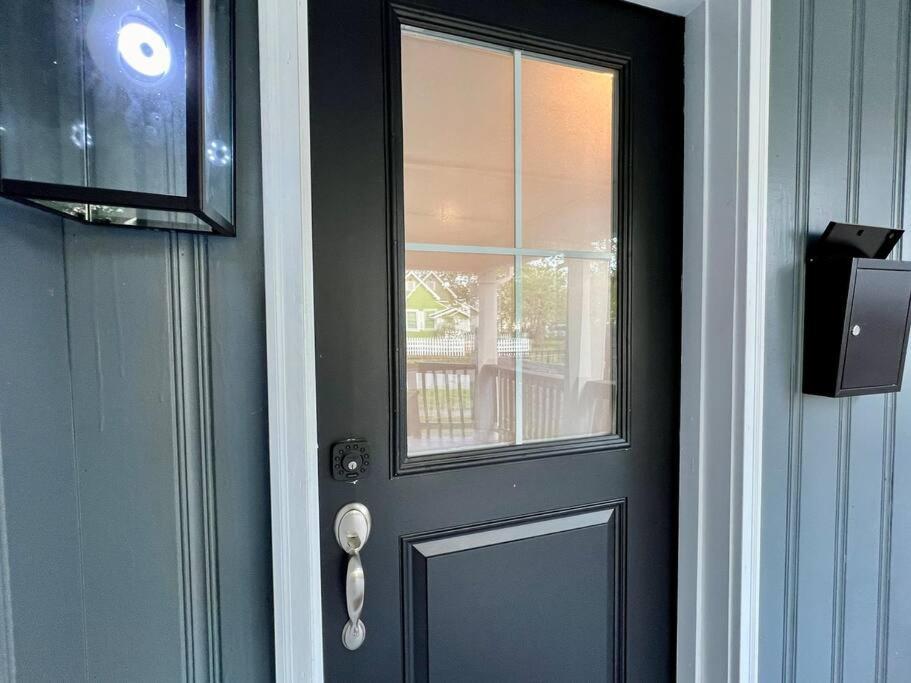 Modern Style Home Near Dt Indy & Major Attractions 인디애나폴리스 외부 사진