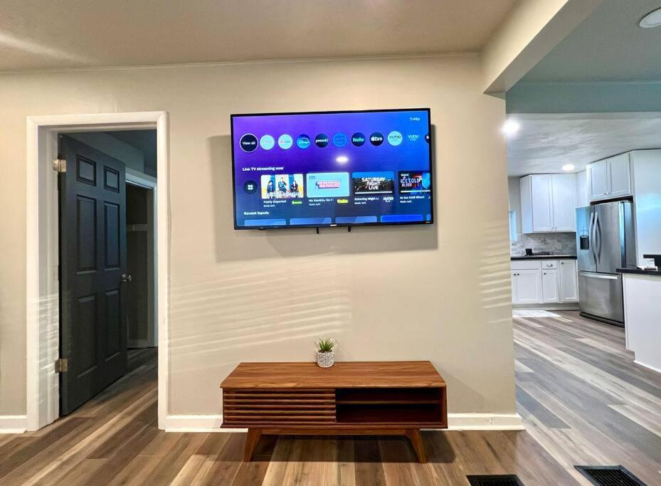Modern Style Home Near Dt Indy & Major Attractions 인디애나폴리스 외부 사진